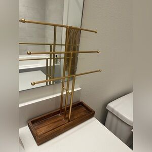 Gold Metal Jewelry Stand